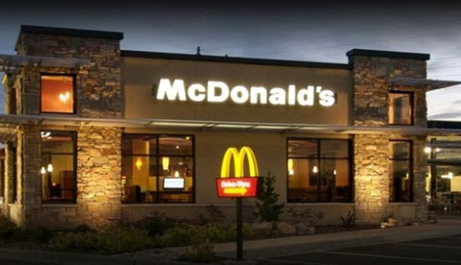Rus iş insanı, ülkedeki tüm McDonald's şubelerini satın aldı; yeni isimle açacak